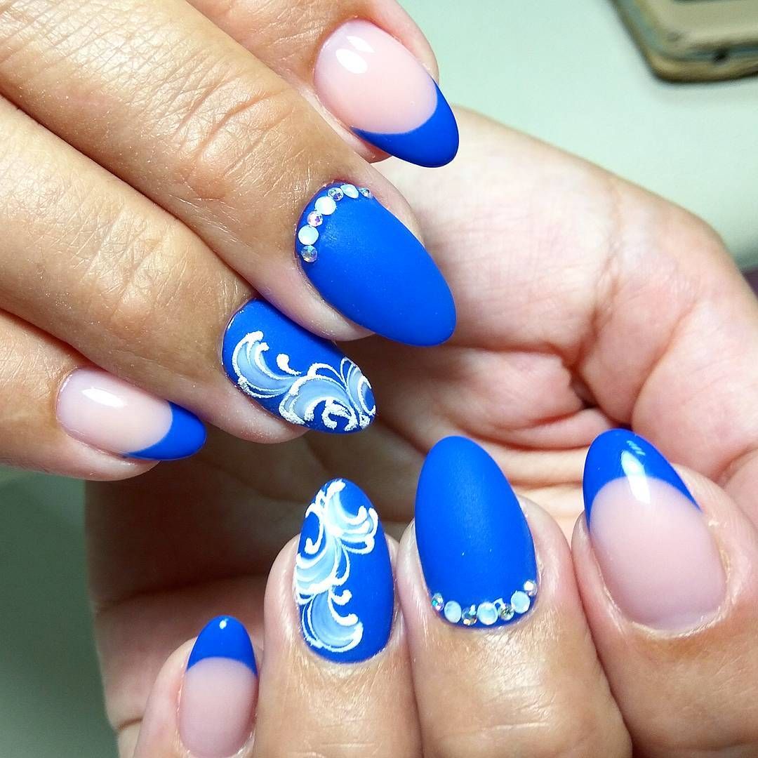 Фото синих ногтей маникюра - картинки синего цвета ногтей