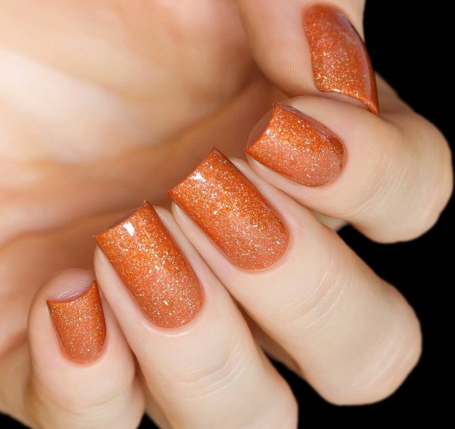 Короткие оранжевые ногти - короткий оранжевого цвета маникюр 