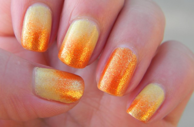 Короткий маникюр оранжевого цвета - оранжевые короткие ногти 