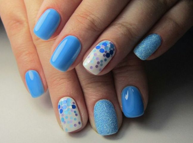 Красивый голубой маникюр 2021 - красивые голубые ногти