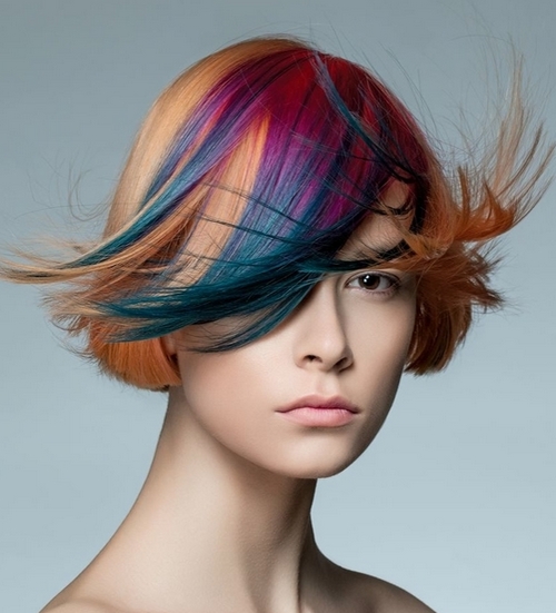 Модная окраска волос, в какие лунные дни календаря краситься, удачные марта 2022 года