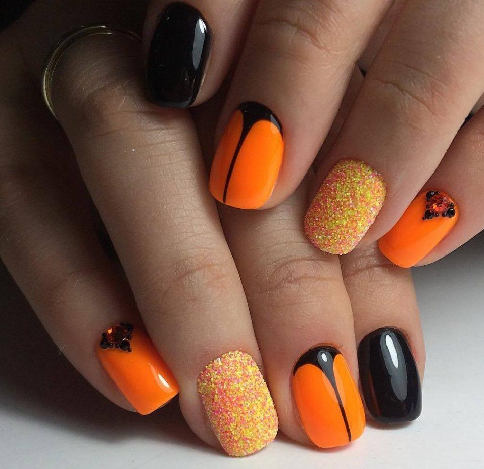 Оранжевый маникюр с лаком - лак оранжевых ногтей 