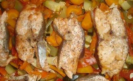 Овощи в духовке - запеченное филе свежей рыбы с овощами