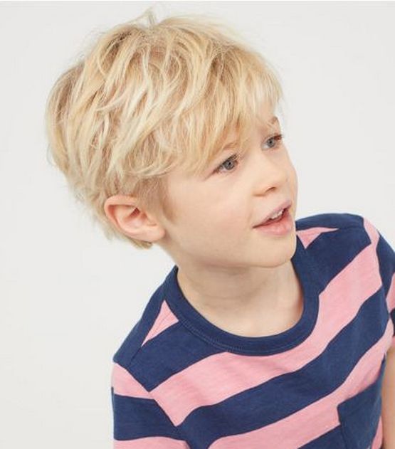 Стрижка для мальчика 4 лет 2022, красивые детские прически, легкие на тонкие волосы