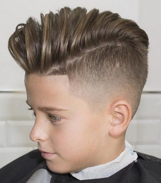 Стрижка мальчику 9 лет 2020, стильные прически волос, современные с челкой